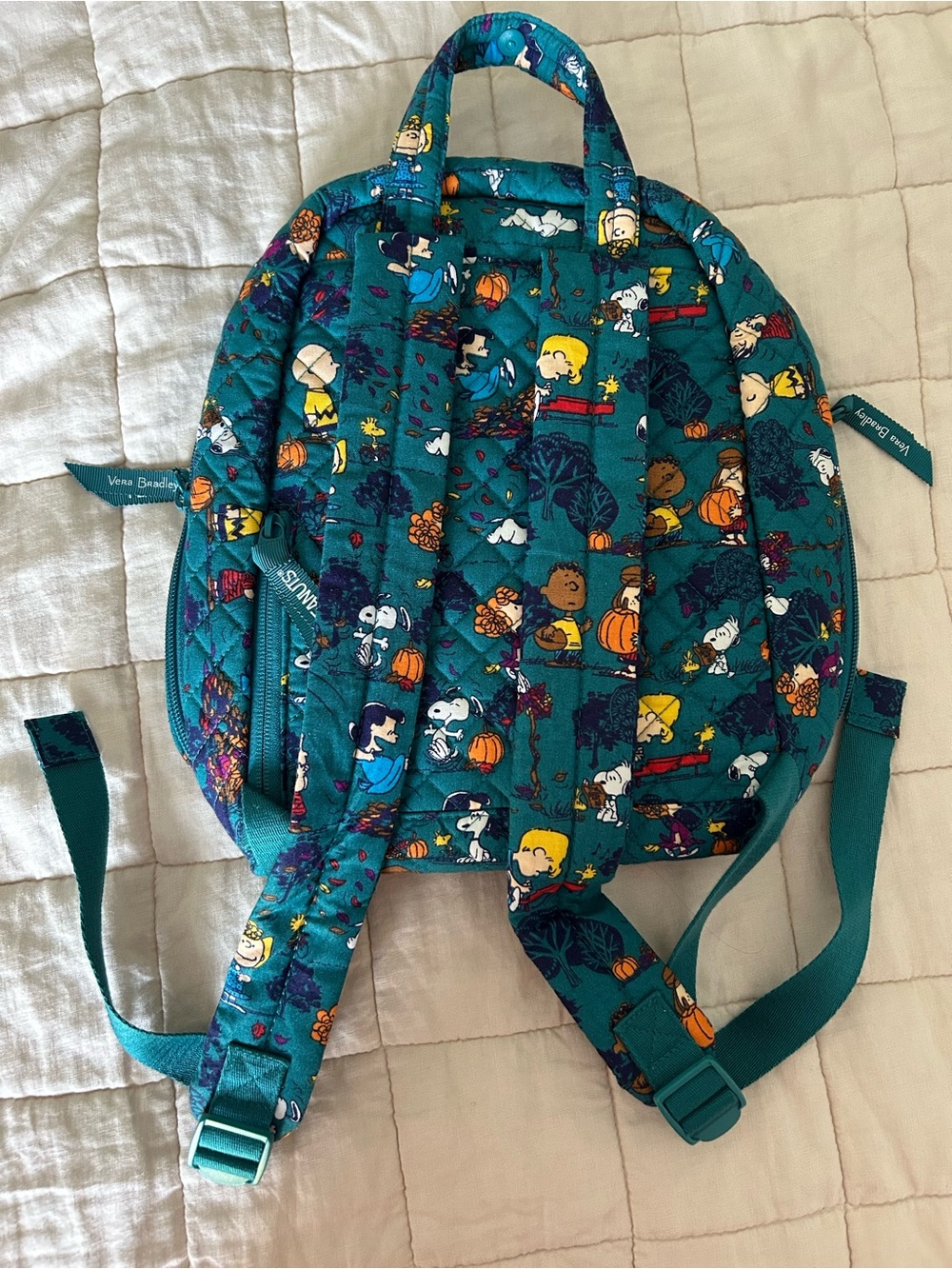 Vera Bradley x Peanuts Mini Backpack NWT Halloween Pumpkin Patch + LE Keychain - Picture 3 of 4